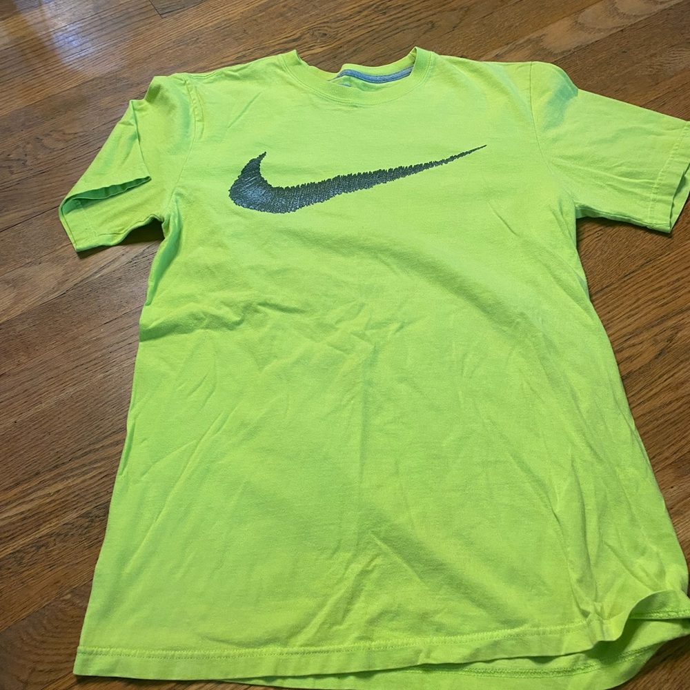 Nike Mens’s tee - size m - Picture 3 of 5